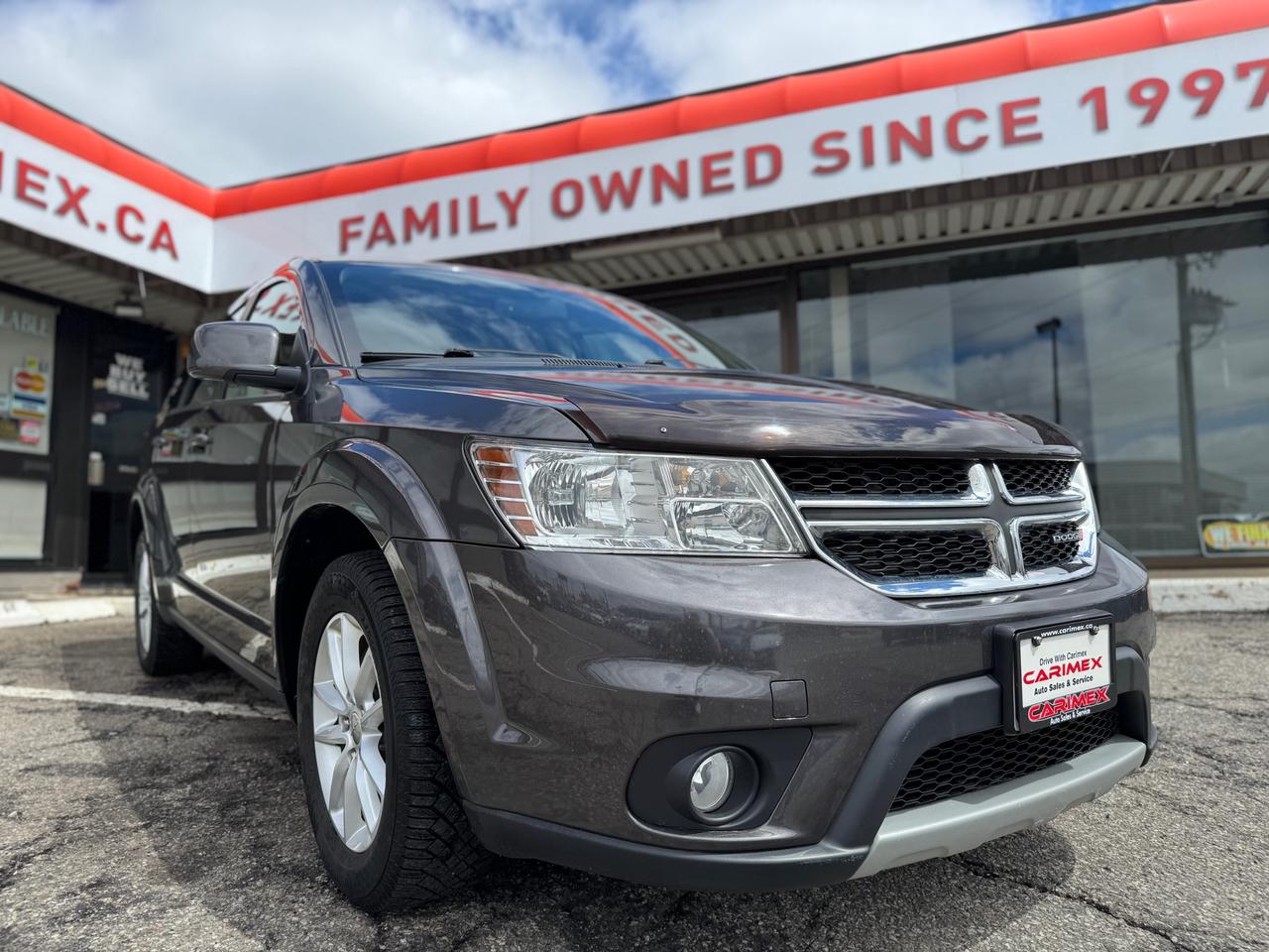 2016 Dodge Journey SXT/Limited 7 Passenger | Leather | Navi | Alpine Sound Photo
