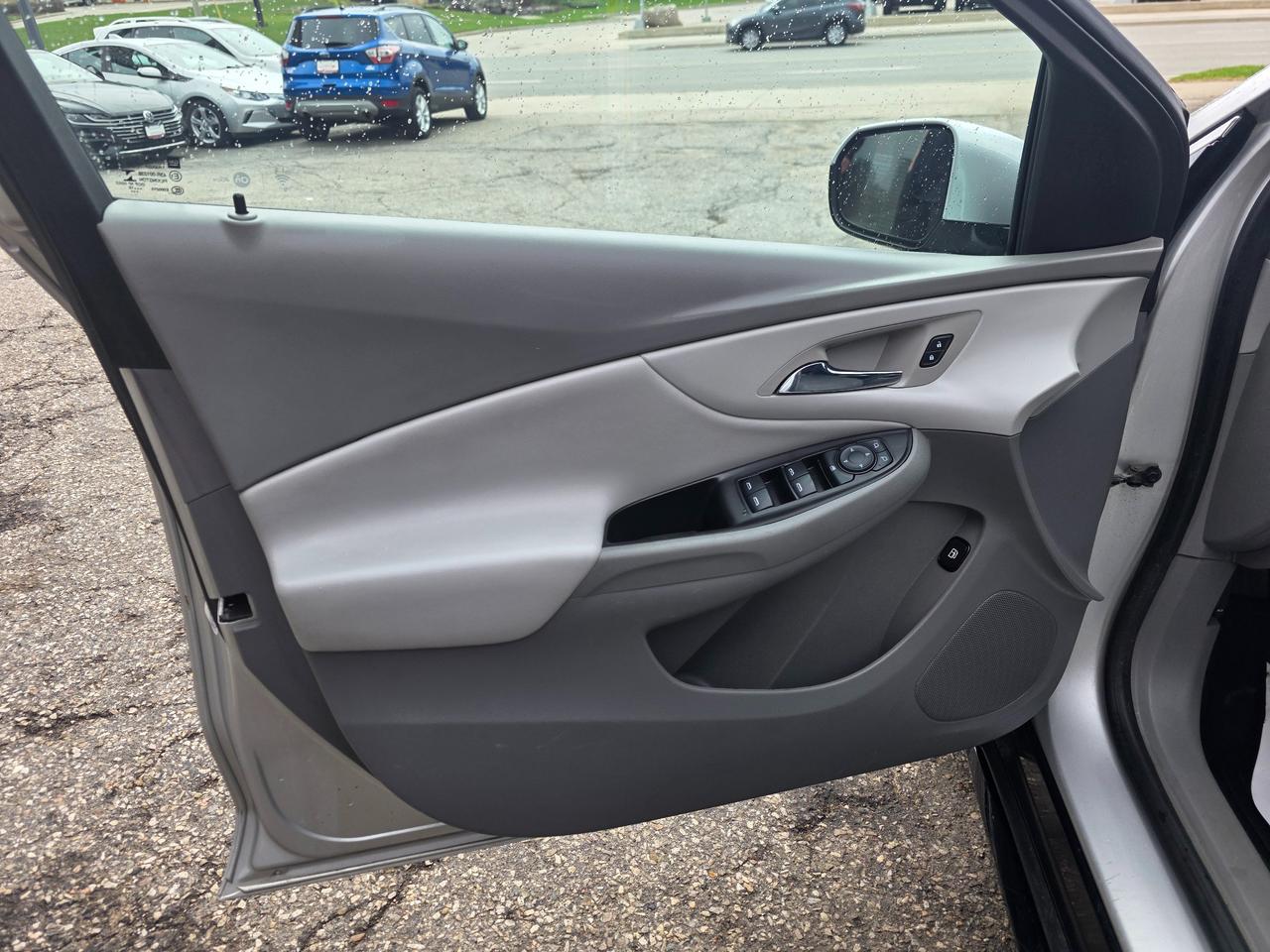 2017 Chevrolet Volt LT Apple Car Play | Android Auto | Backup Camera | Heated Steering | Heated Seats Photo