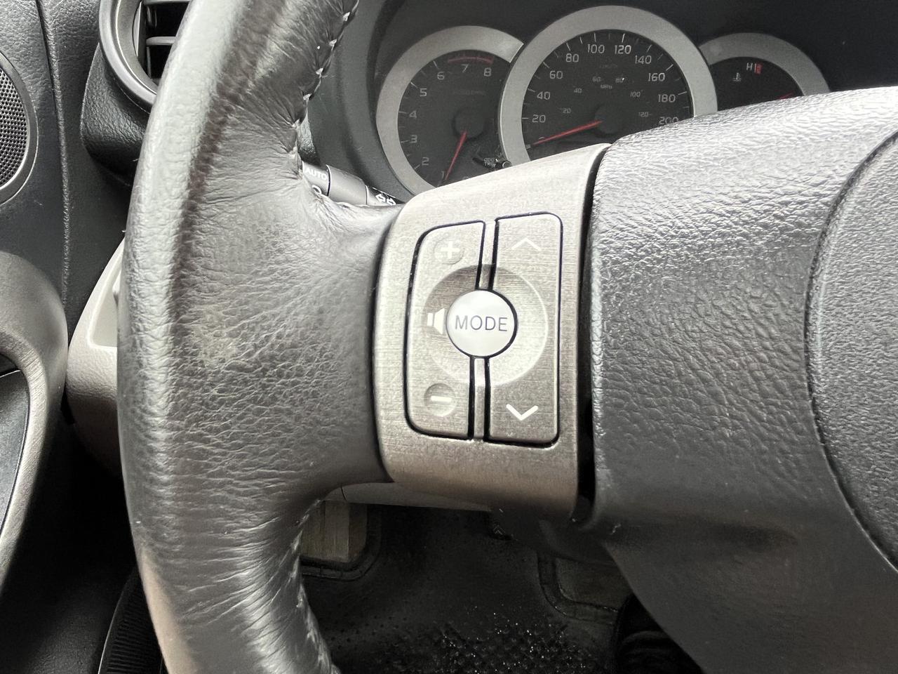 2011 Toyota RAV4 LIMITED  Photo