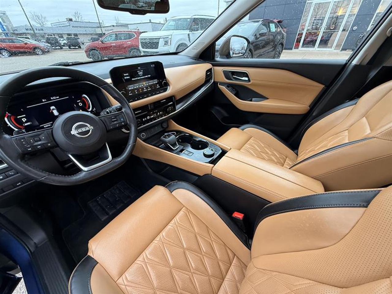 2022 Nissan Rogue Platinum CVT (2) Photo