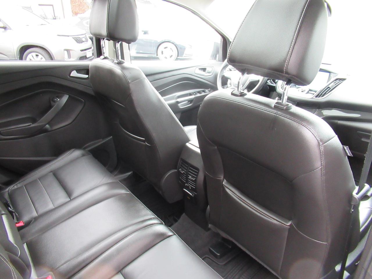 2015 Ford Escape Titanium Photo