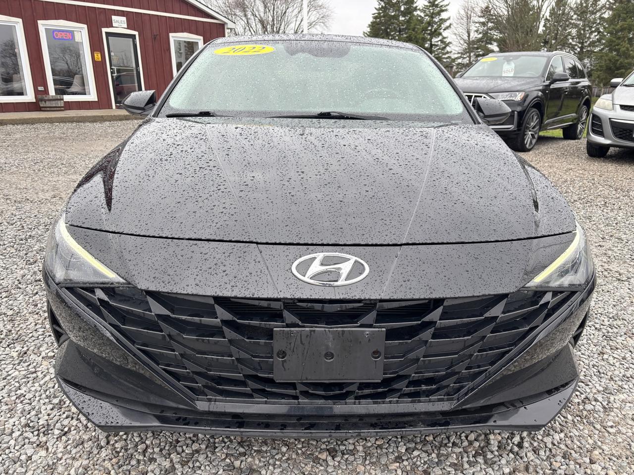 2022 Hyundai Elantra Preferred Photo