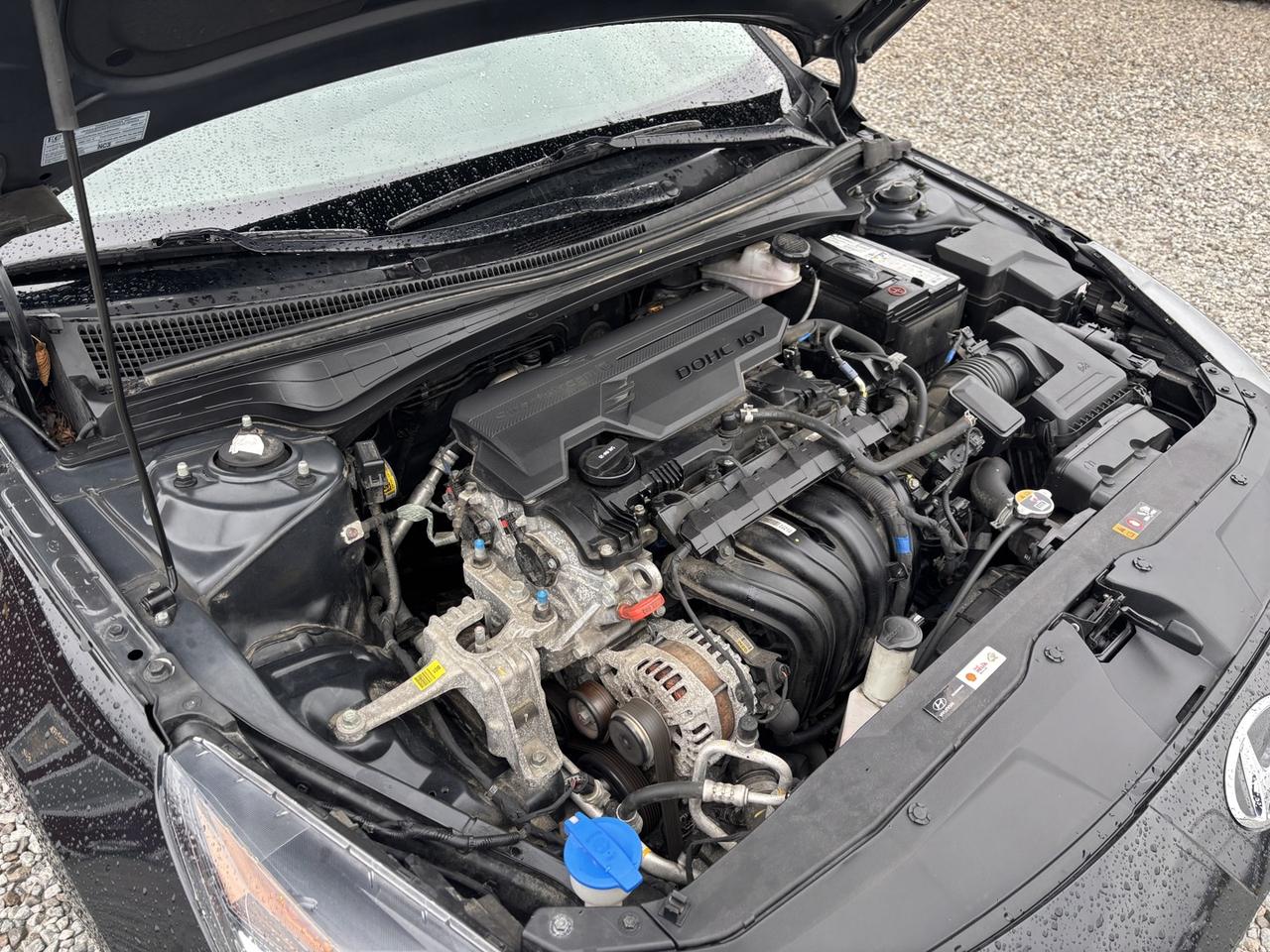 2022 Hyundai Elantra Preferred Photo