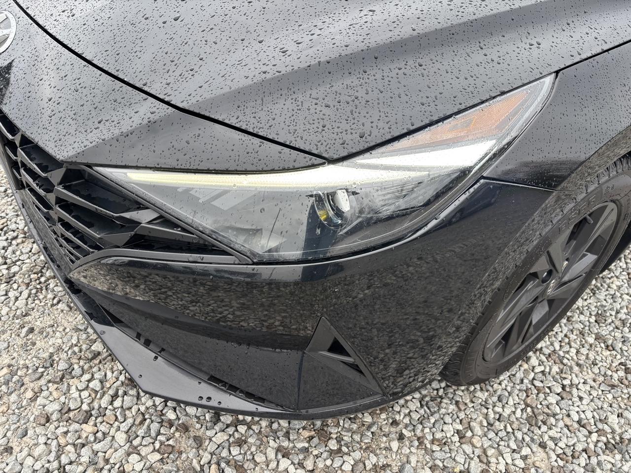 2022 Hyundai Elantra Preferred Photo