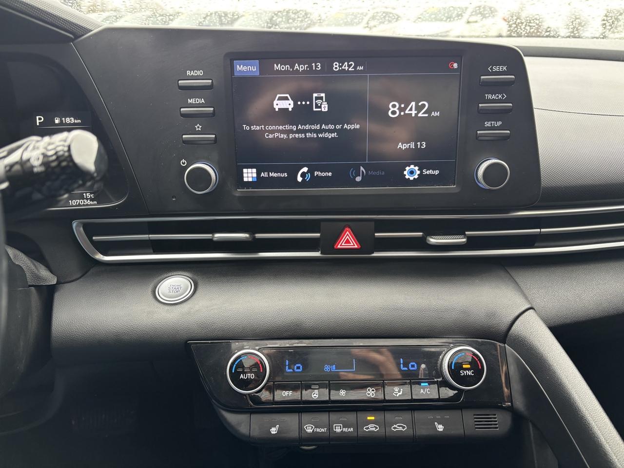 2022 Hyundai Elantra Preferred Photo