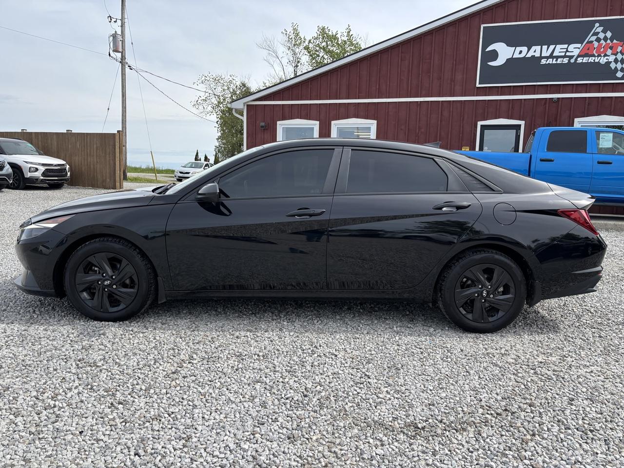 2022 Hyundai Elantra Preferred Photo