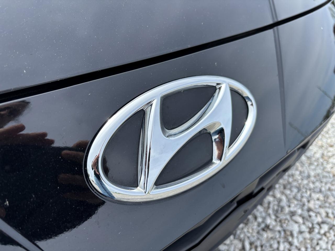2022 Hyundai Elantra Preferred Photo