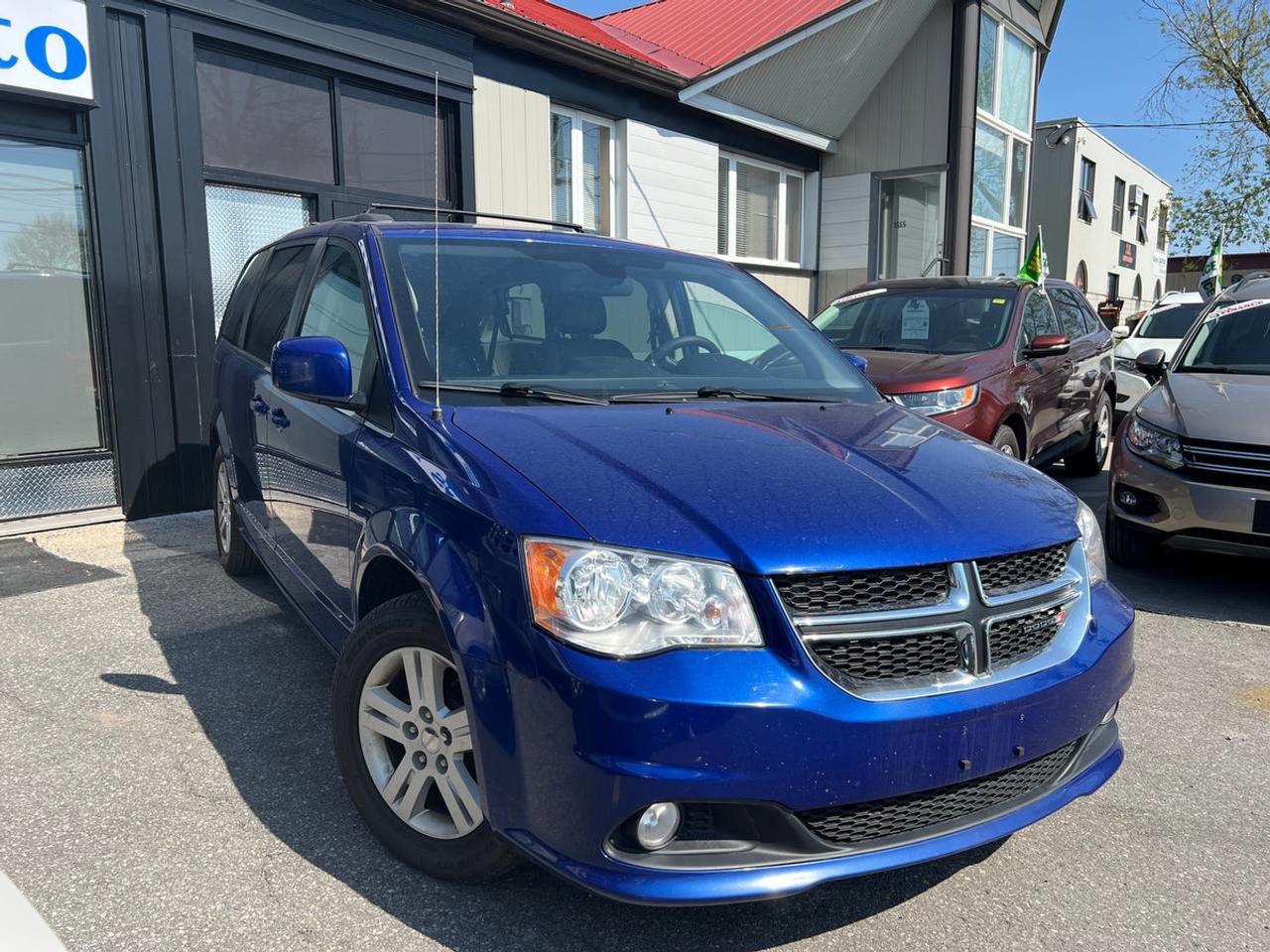 2018 Dodge Grand Caravan Crew Photo
