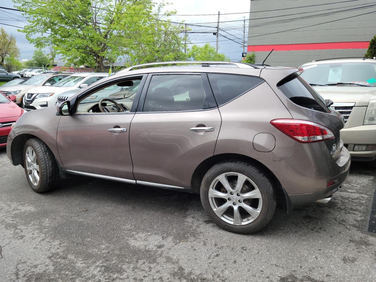 2012 Nissan Murano Platinum Photo2