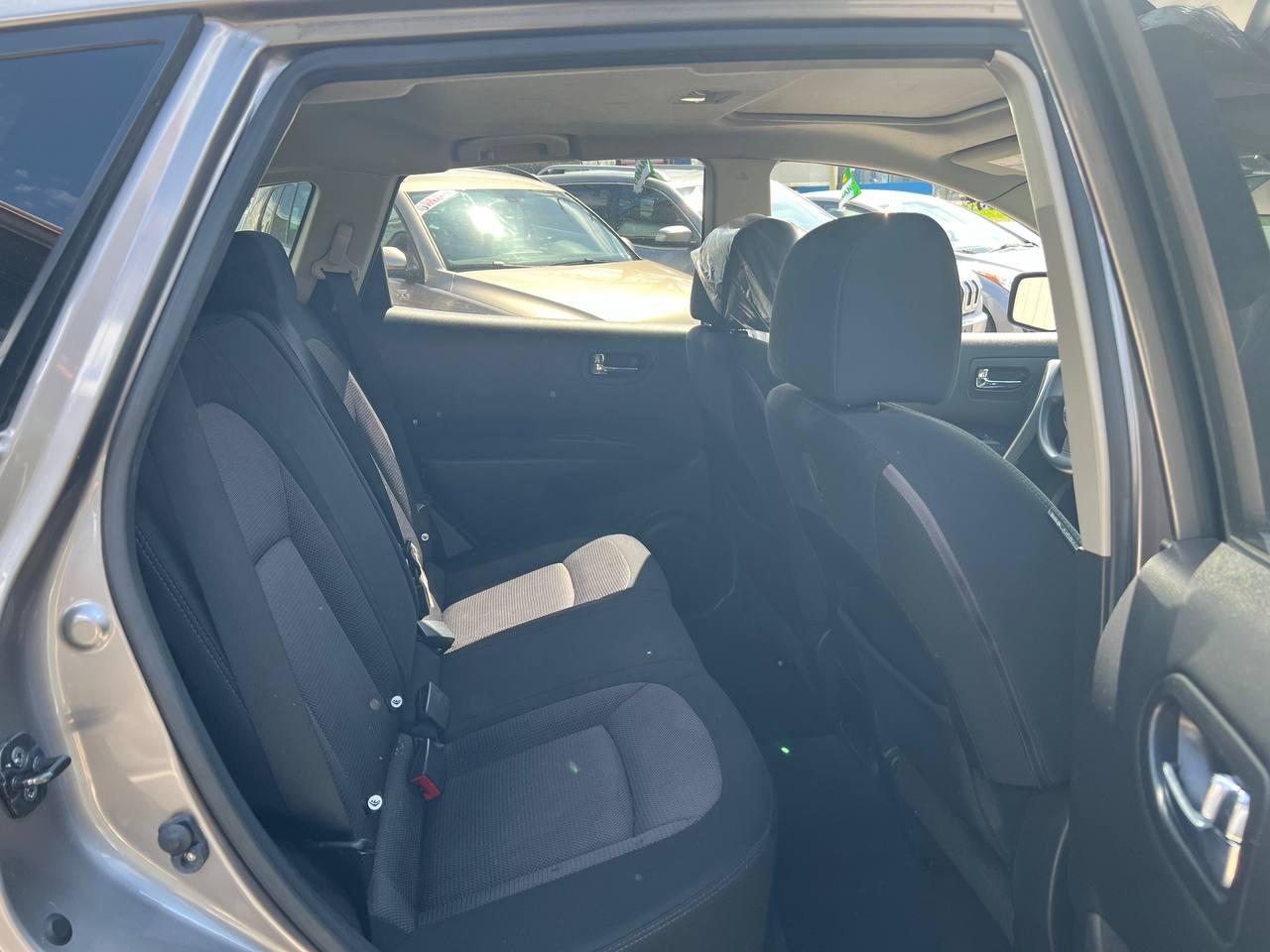 2010 Nissan Rogue  Photo
