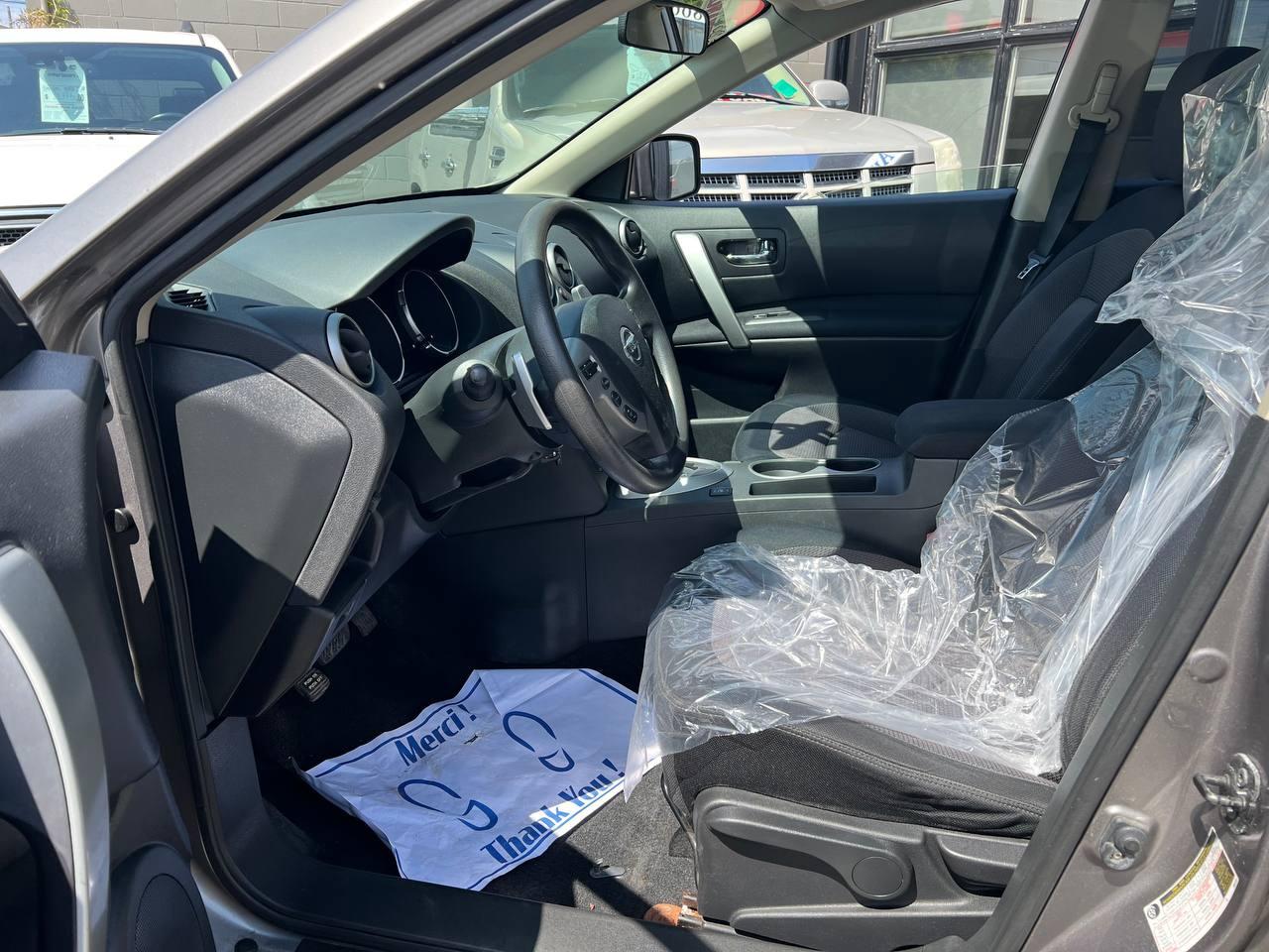 2010 Nissan Rogue  Photo