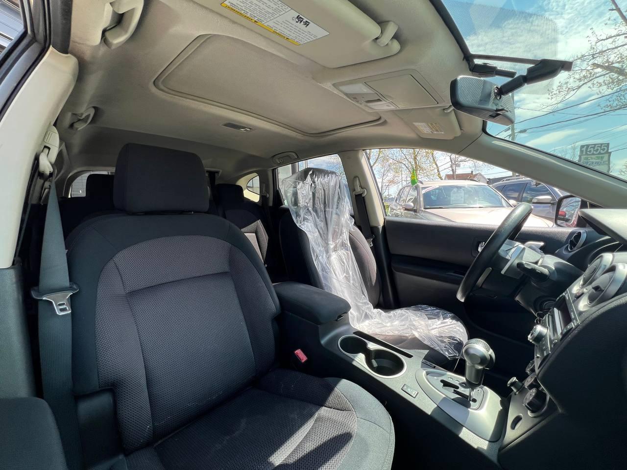 2010 Nissan Rogue  Photo