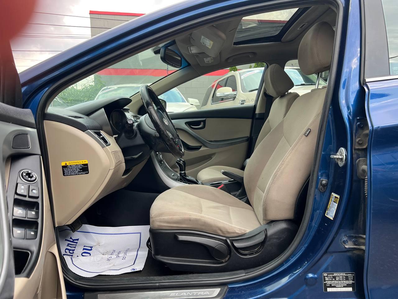 2016 Hyundai Elantra Limited Photo