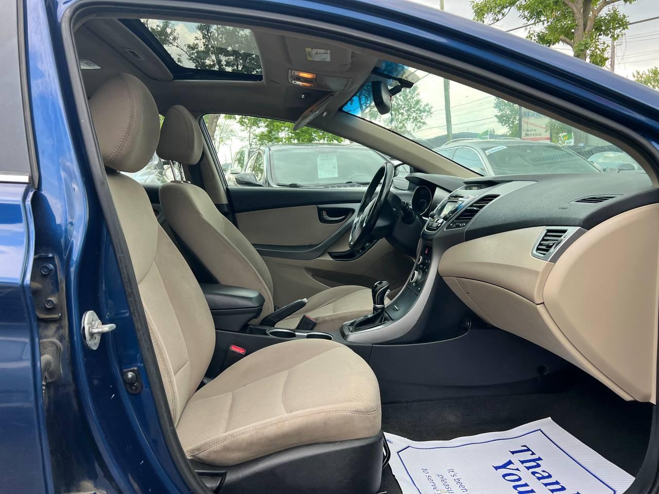 2016 Hyundai Elantra Limited Photo