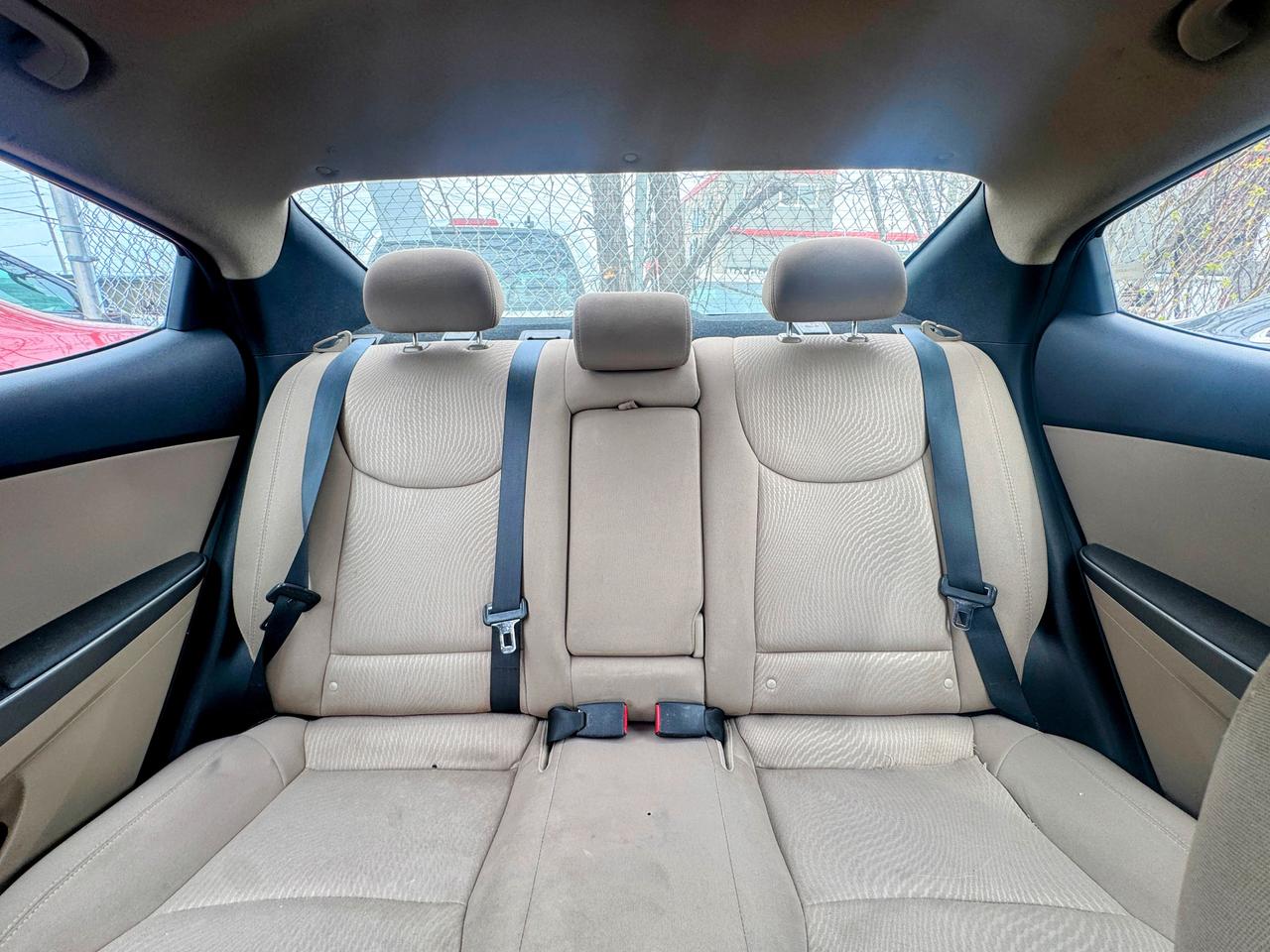 2016 Hyundai Elantra Limited Photo