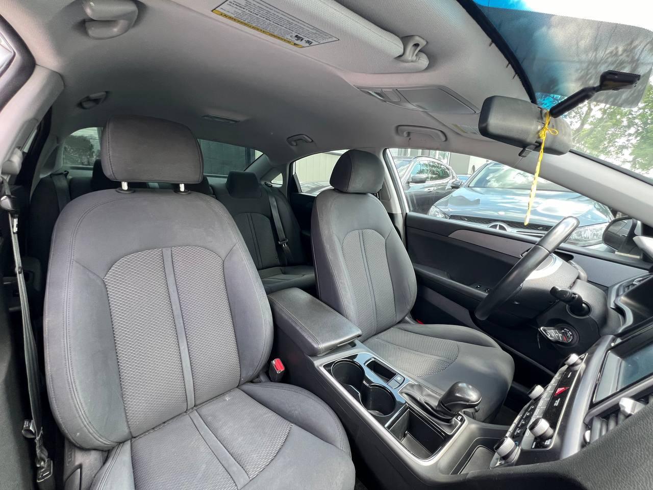 2018 Hyundai Sonata SE Photo