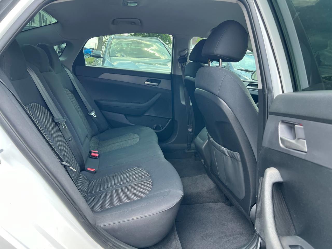2018 Hyundai Sonata SE Photo