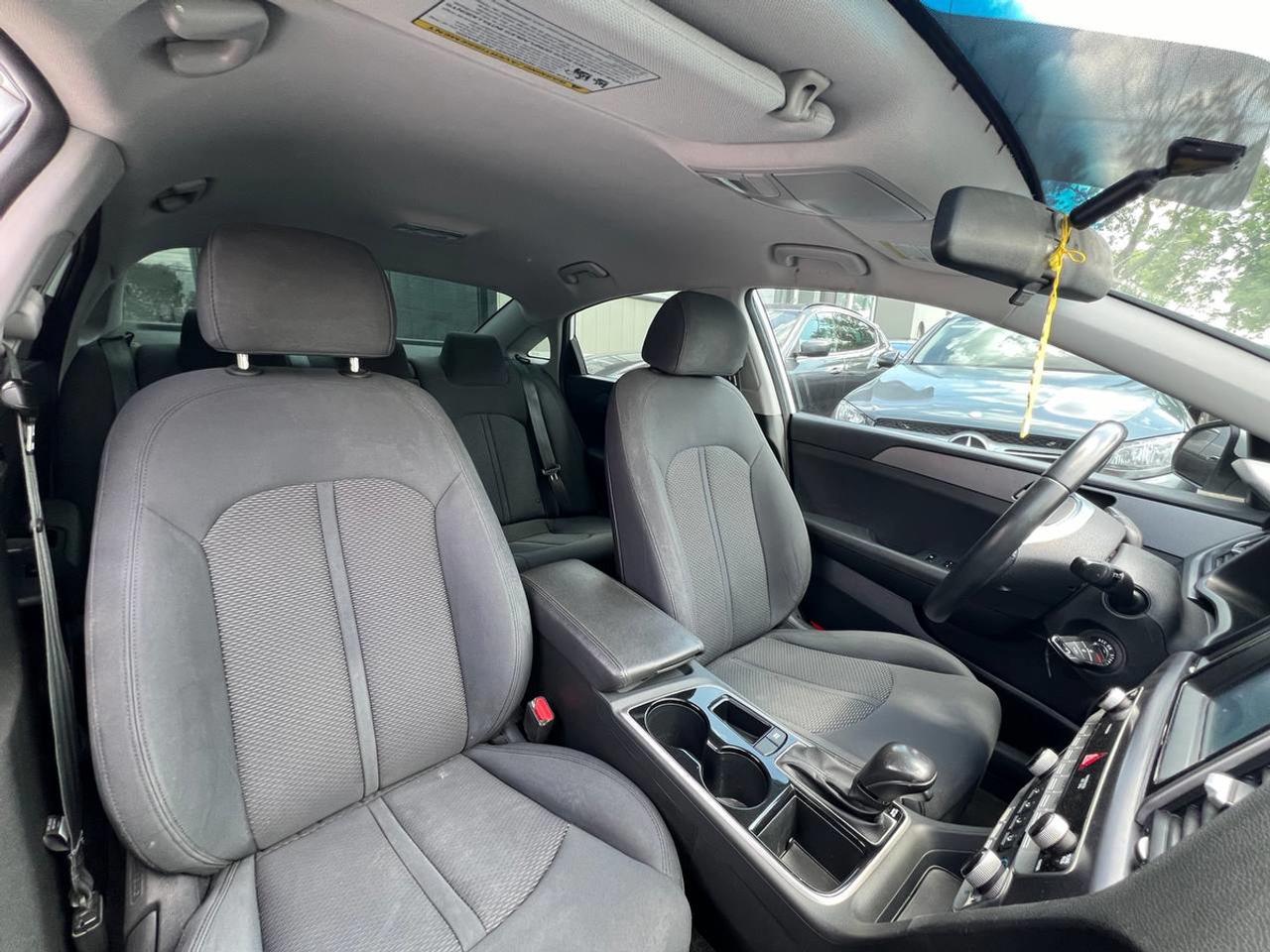 2018 Hyundai Sonata SE Photo