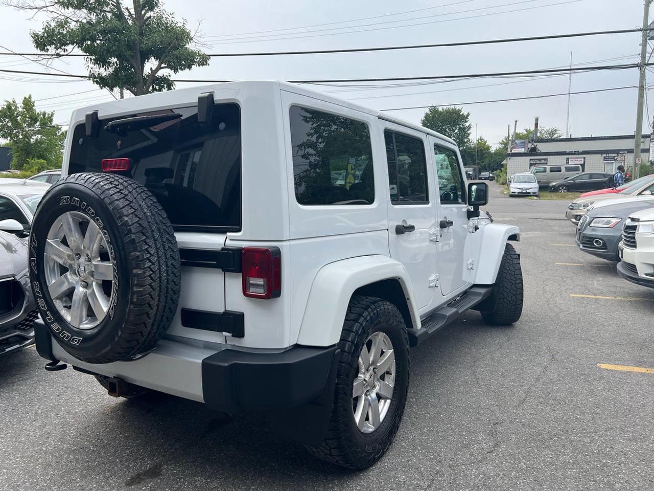 2012 Jeep Wrangler Sahara Photo