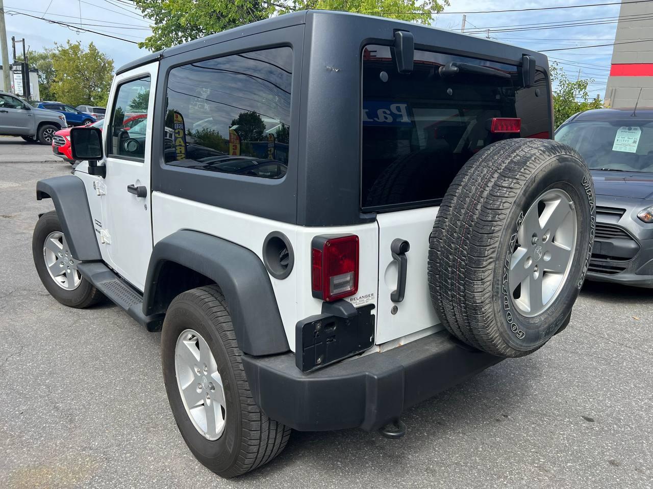 2013 Jeep Wrangler Sport SPORT Photo3