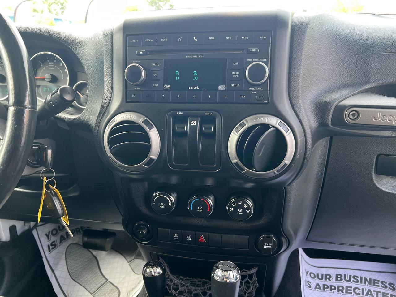 2013 Jeep Wrangler Sport SPORT Photo