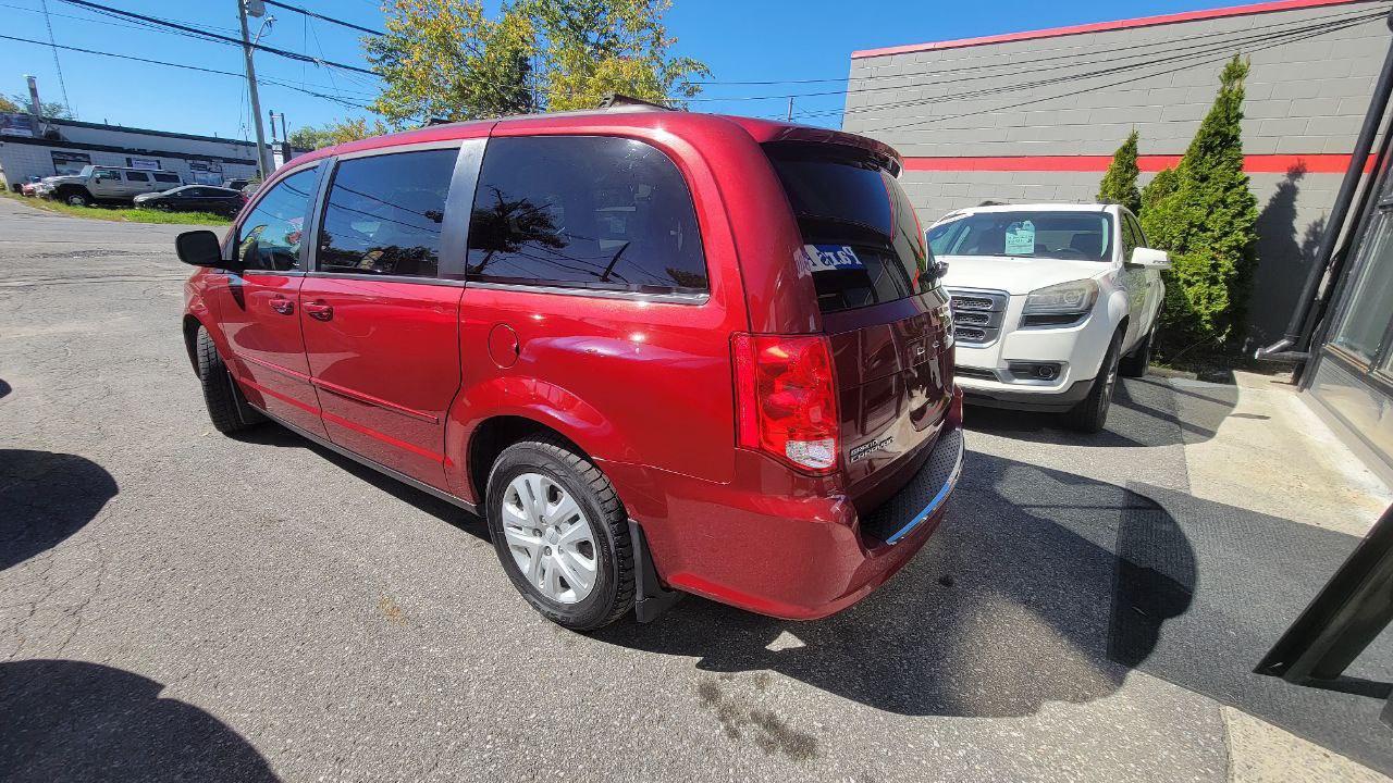 2014 Dodge Grand Caravan SE Photo