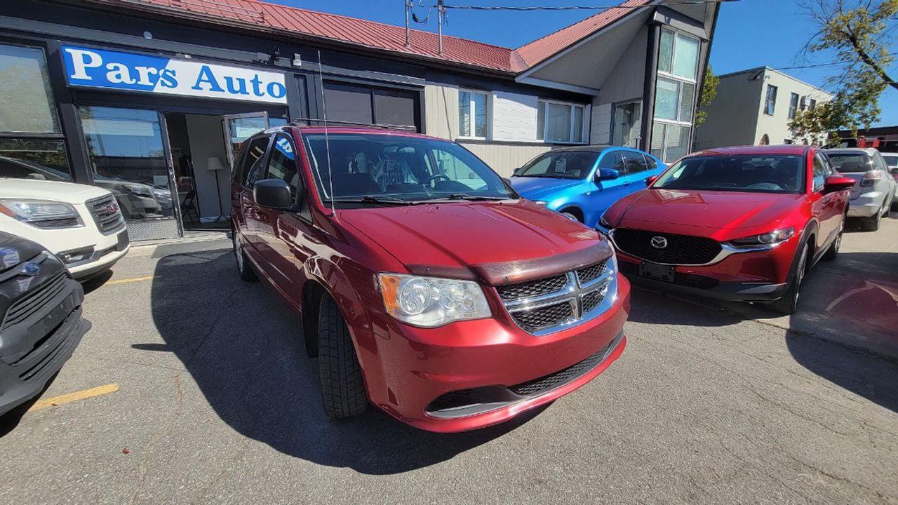 2014 Dodge Grand Caravan SE Photo