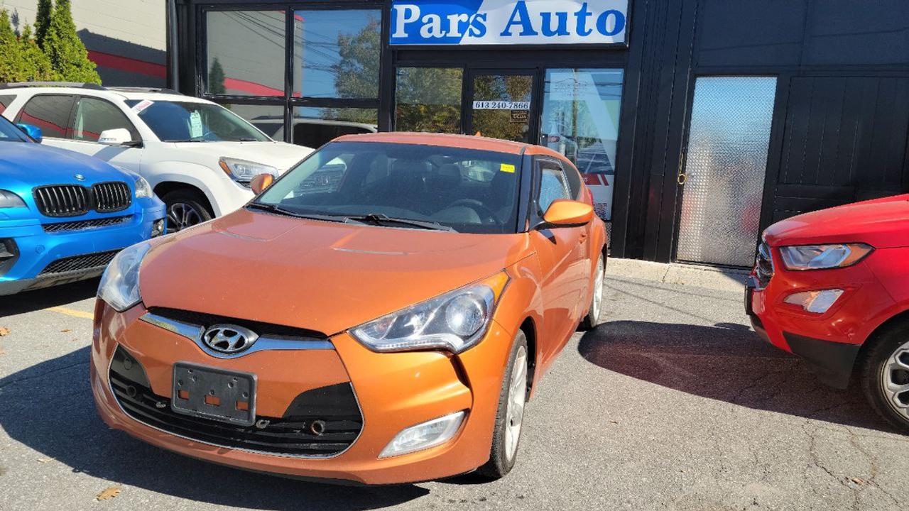 2014 Hyundai Veloster Base Photo