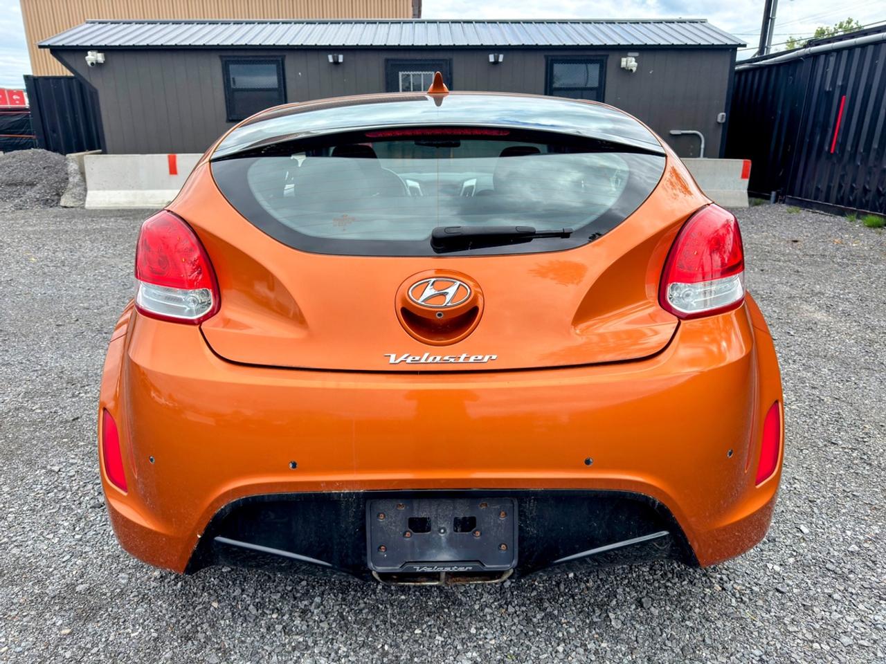 2014 Hyundai Veloster Base Photo