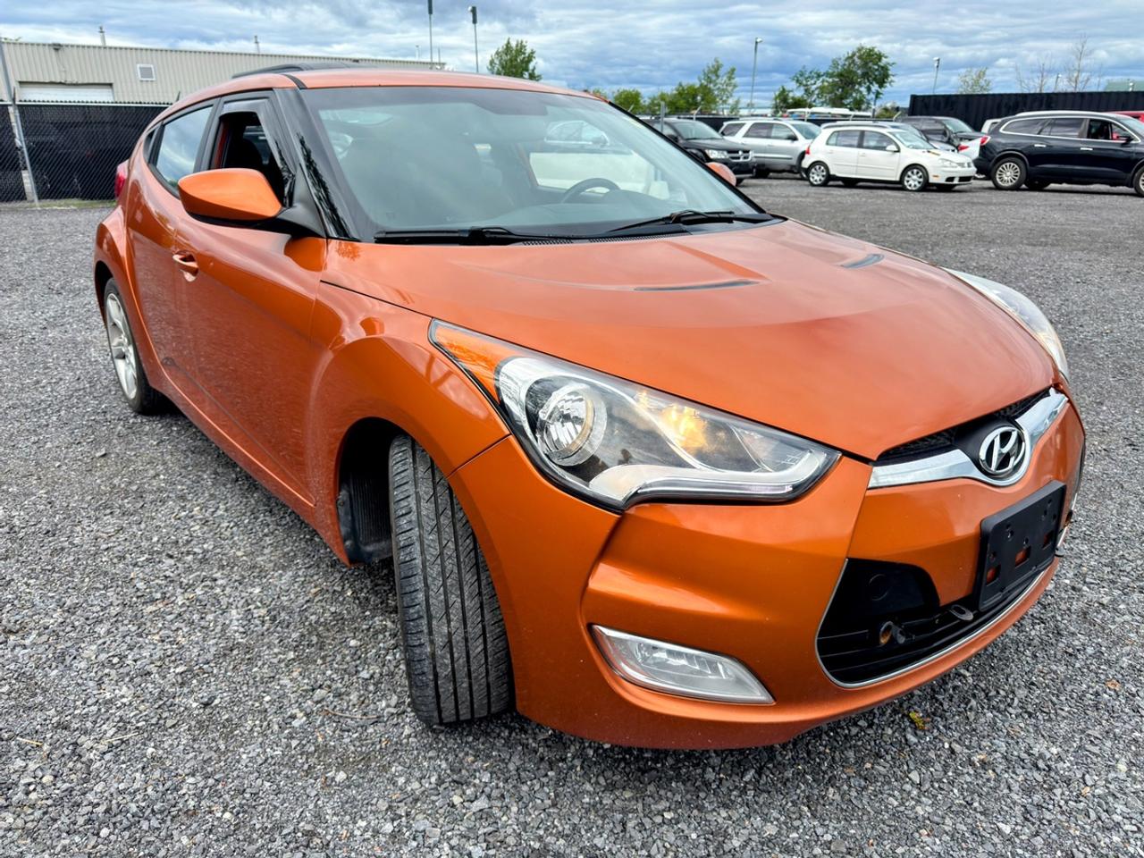 2014 Hyundai Veloster Base Photo
