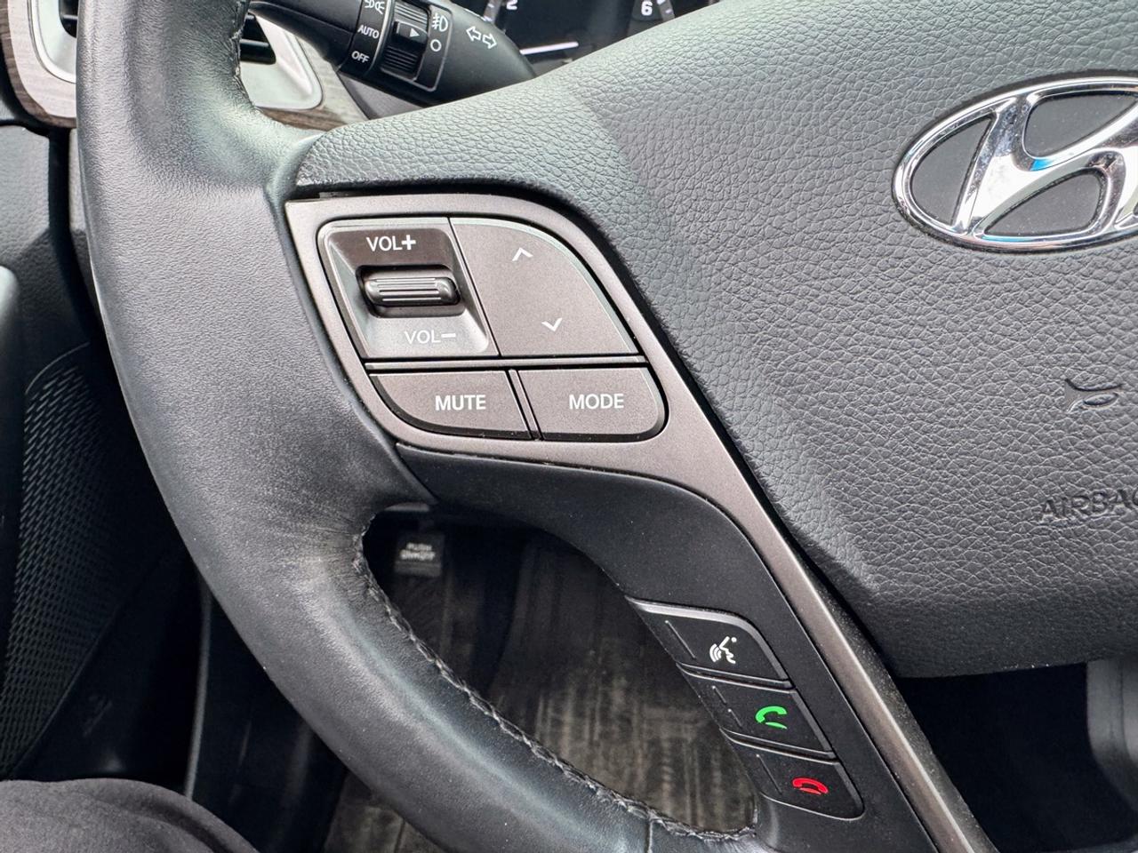 2017 Hyundai Santa Fe Sport  Photo