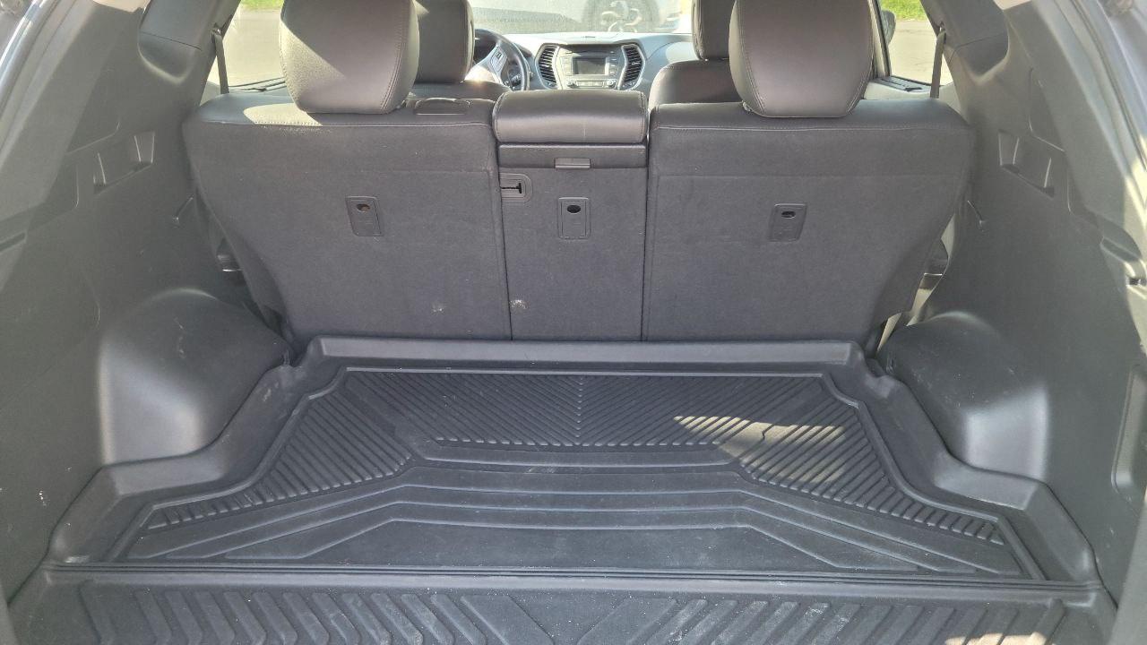 2014 Hyundai Santa Fe Sport GLS Photo