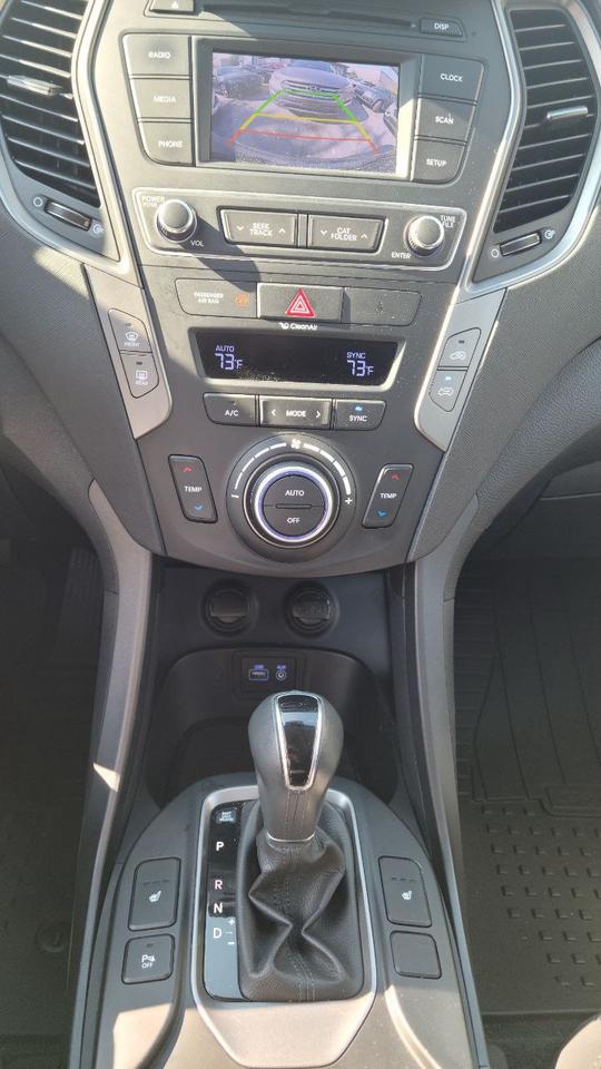 2014 Hyundai Santa Fe Sport GLS Photo