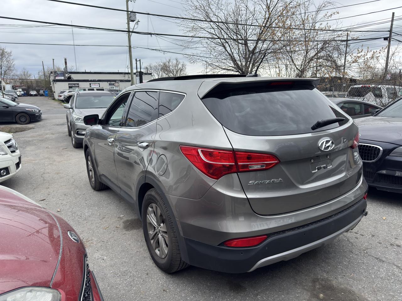 2014 Hyundai Santa Fe Sport GLS Photo