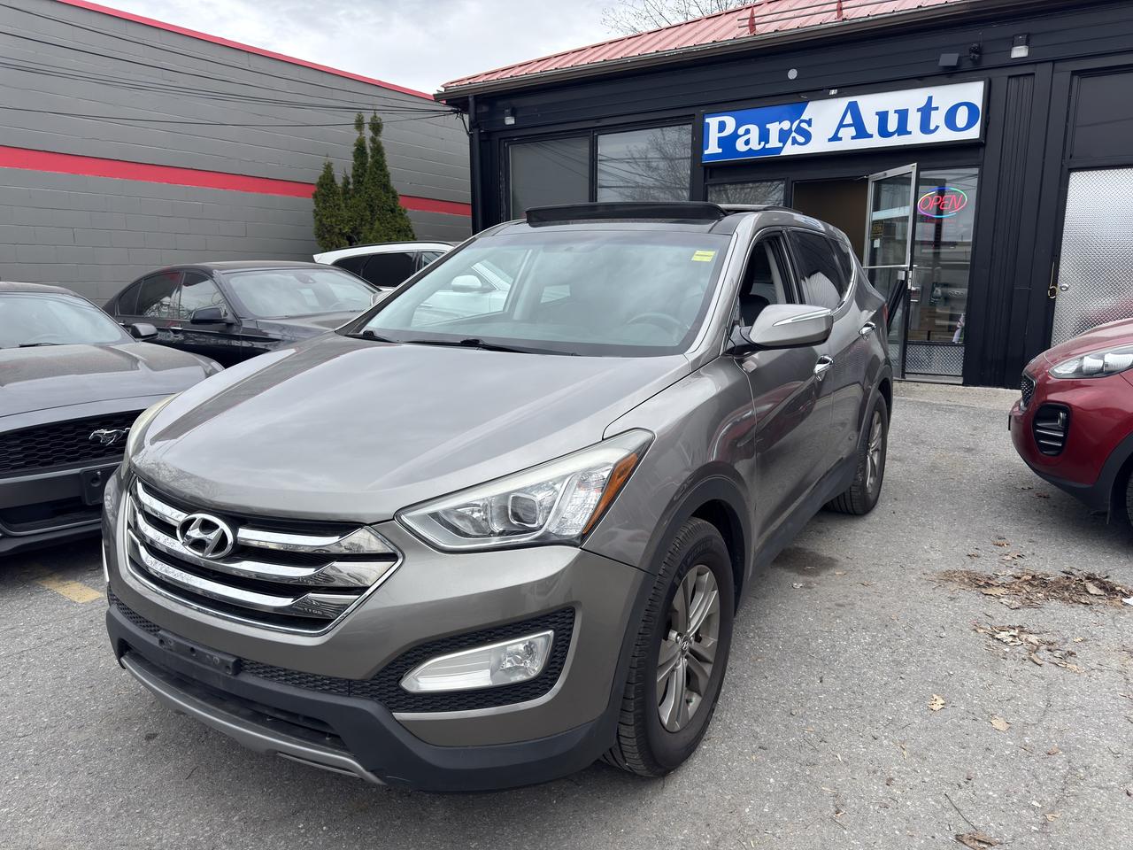 2014 Hyundai Santa Fe Sport GLS Photo
