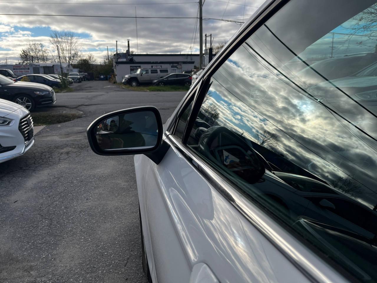 2013 Ford Fusion S Photo