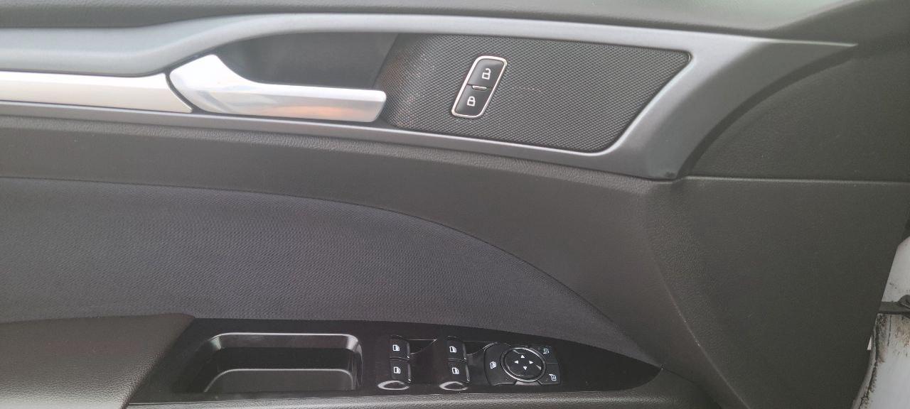 2014 Ford Fusion Hybrid Se Photo