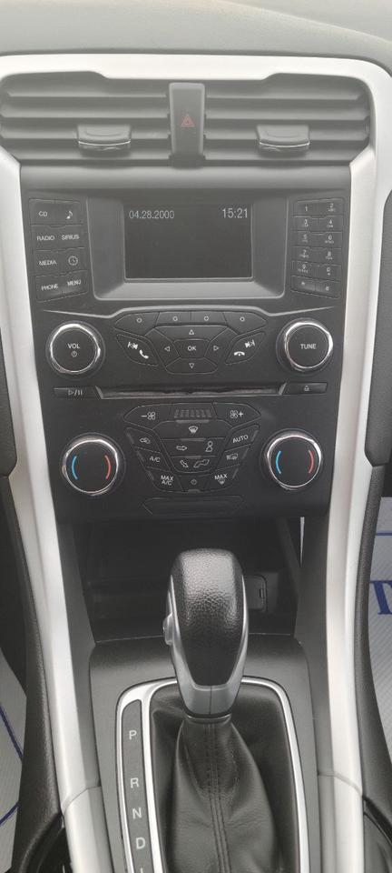 2014 Ford Fusion Hybrid Se Photo