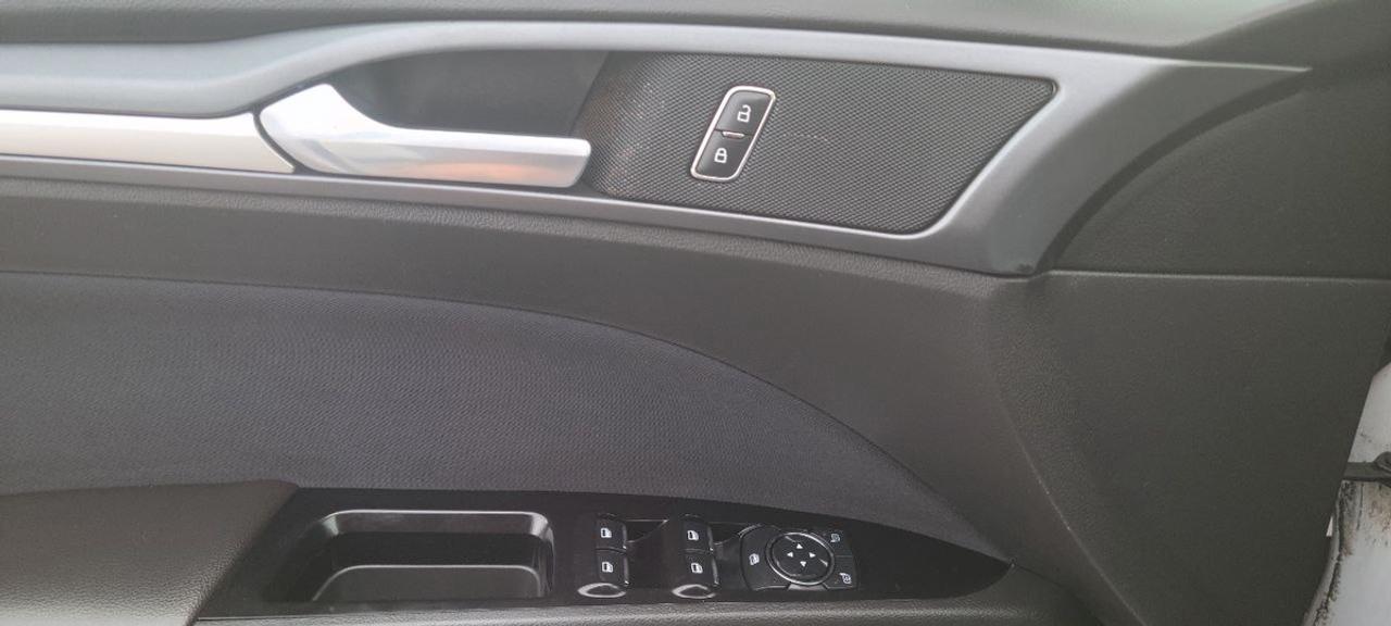 2014 Ford Fusion Hybrid Se Photo