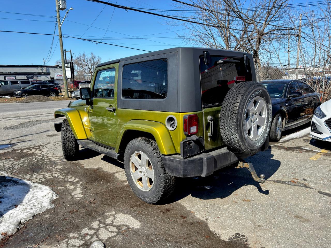 2007 Jeep Wrangler Sahara Photo