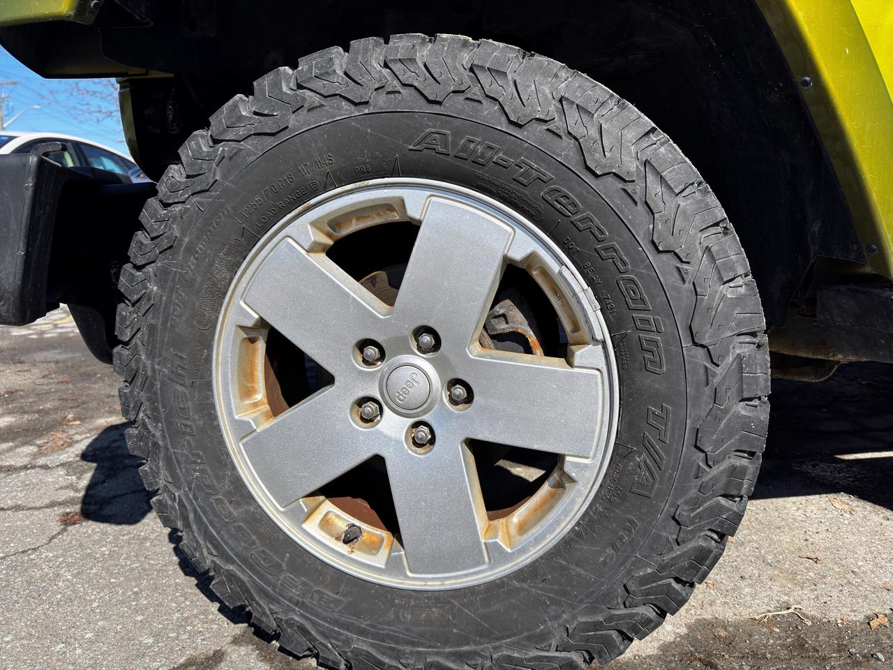 2007 Jeep Wrangler Sahara Photo