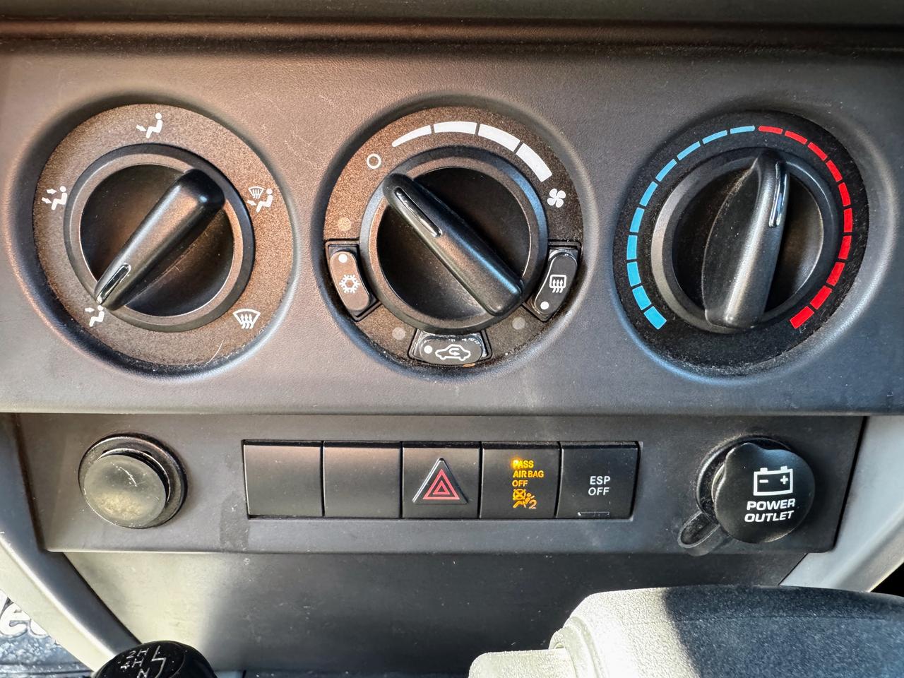 2007 Jeep Wrangler Sahara Photo