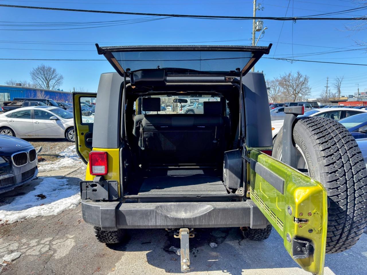 2007 Jeep Wrangler Sahara Photo