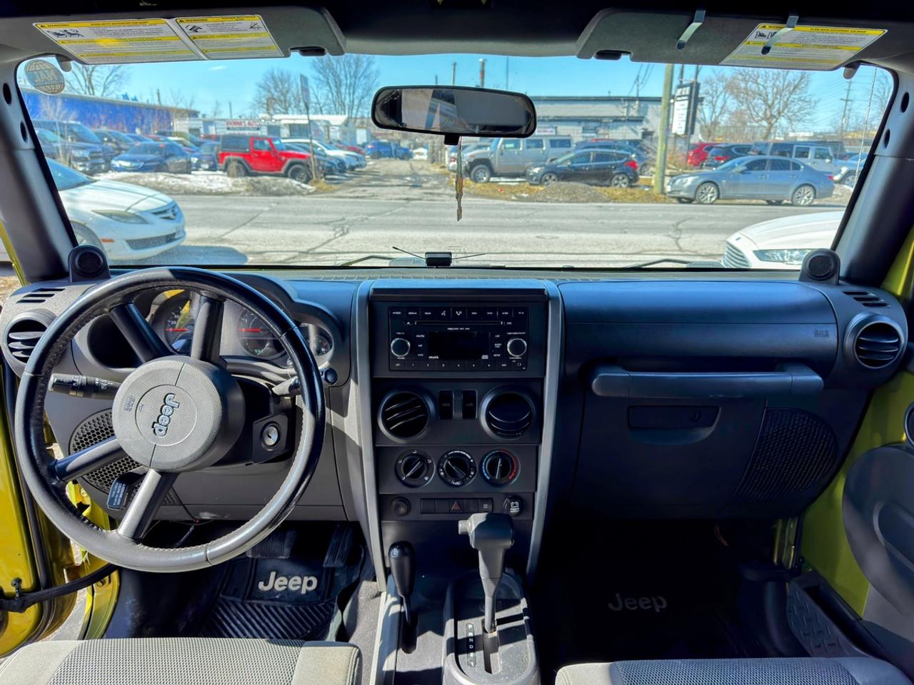2007 Jeep Wrangler Sahara Photo