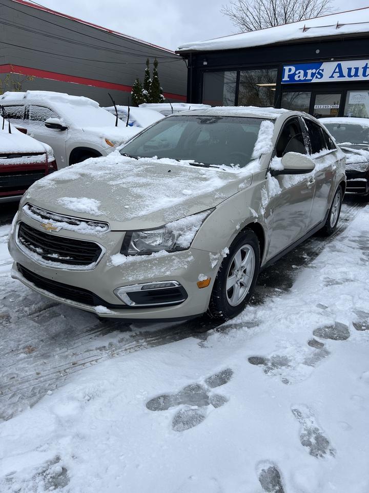 2016 Chevrolet Cruze Limited 2LT Photo0