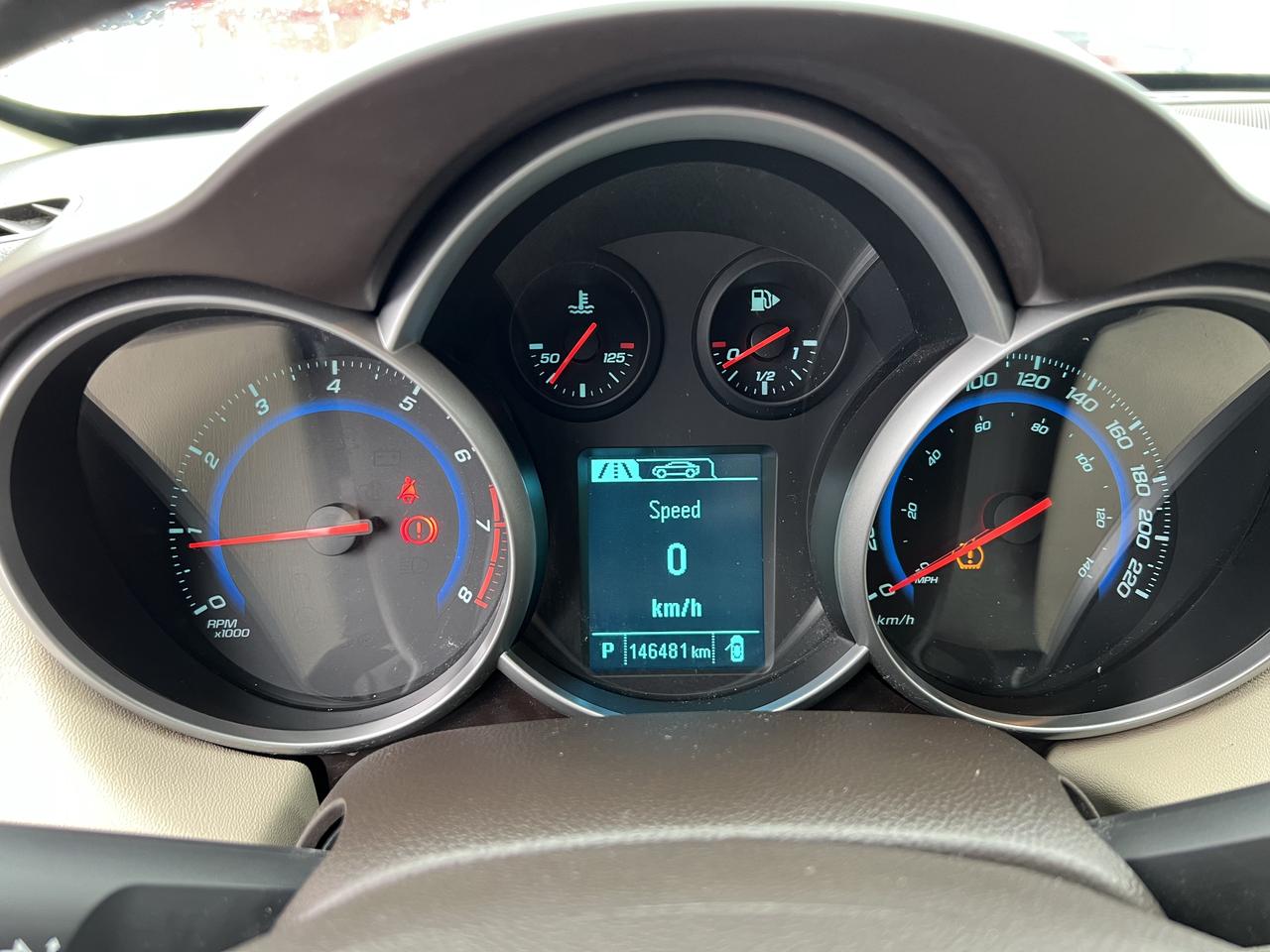 2016 Chevrolet Cruze Limited 2LT Photo