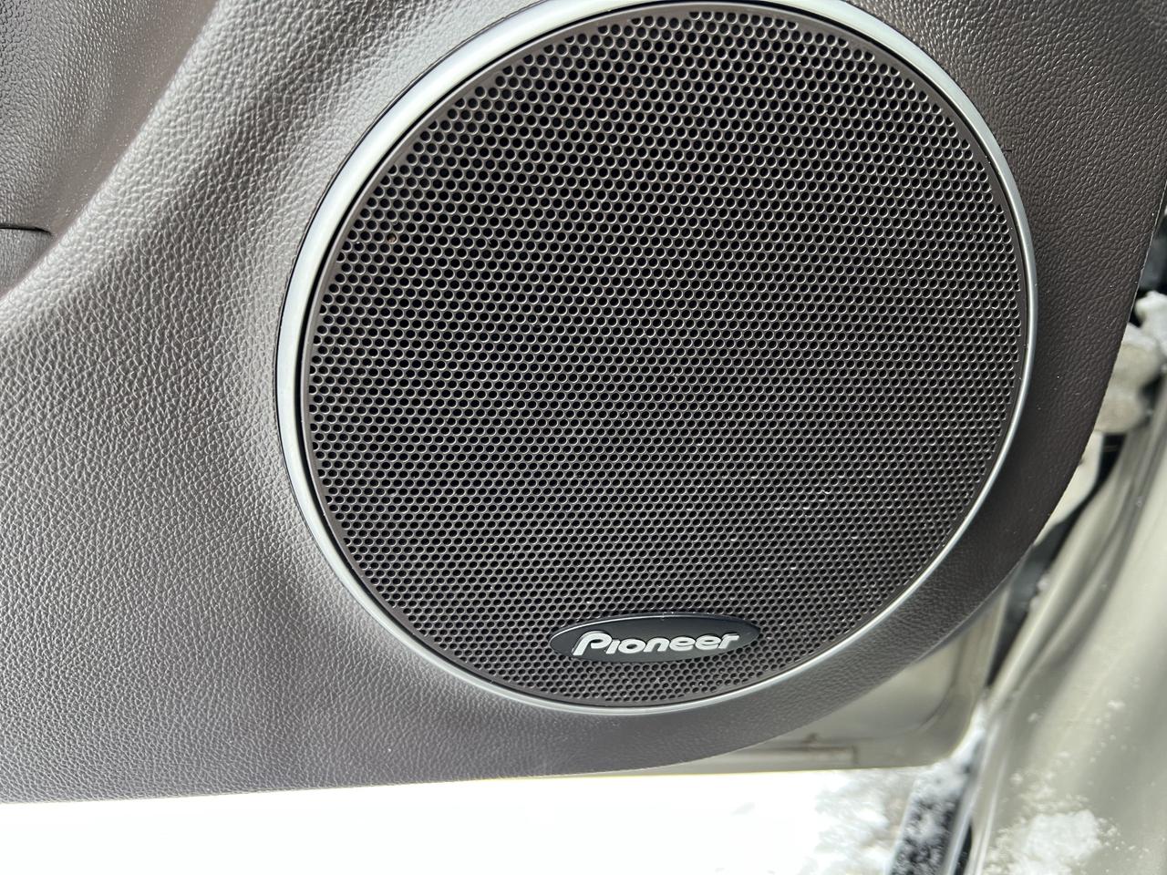 2016 Chevrolet Cruze Limited 2LT Photo