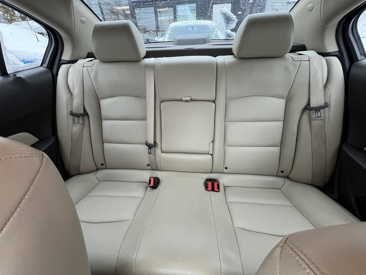 2016 Chevrolet Cruze Limited 2LT Photo