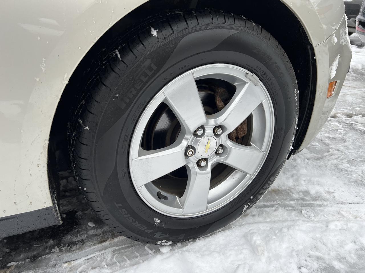 2016 Chevrolet Cruze Limited 2LT Photo