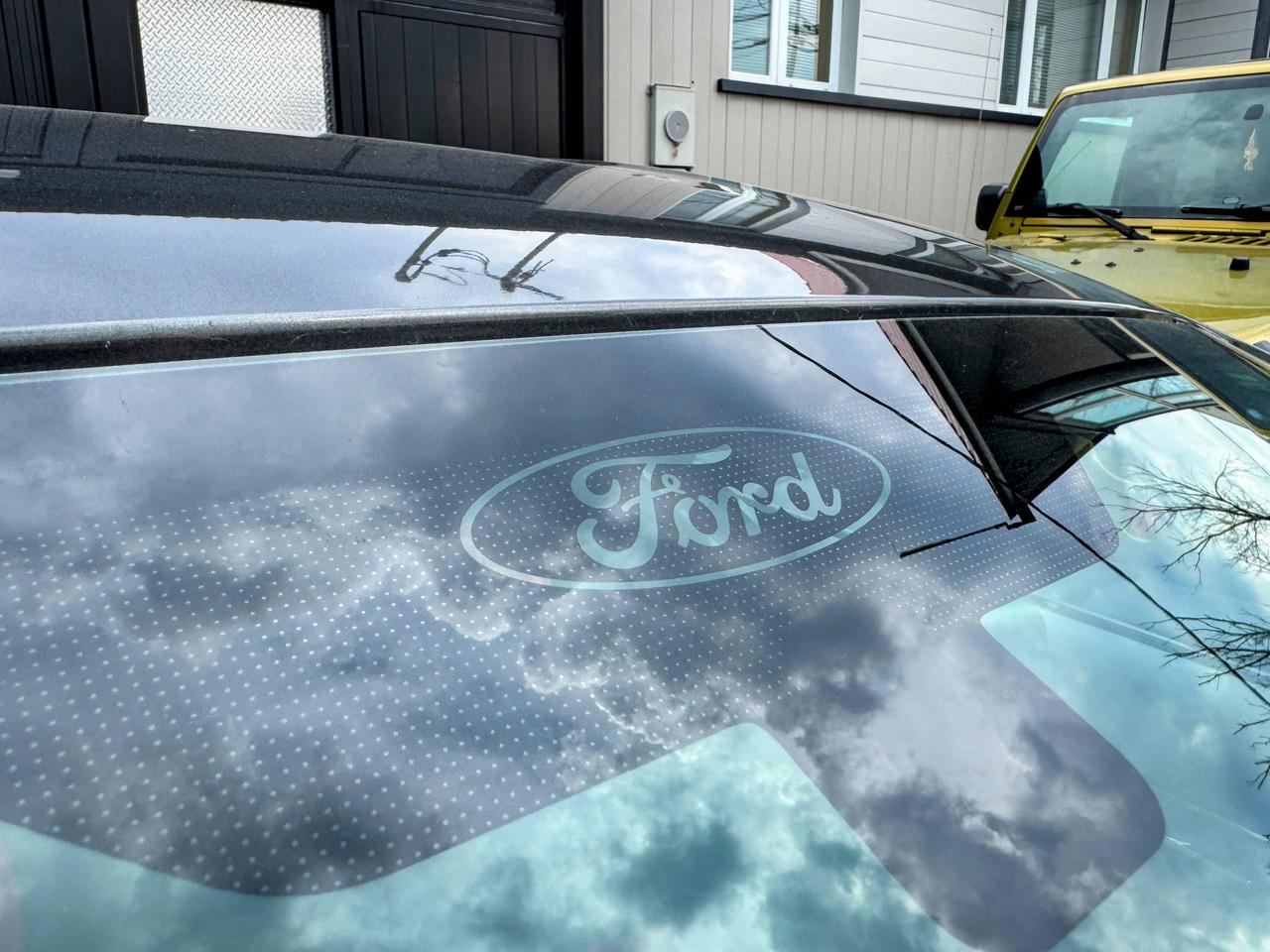 2015 Ford Mustang  Photo